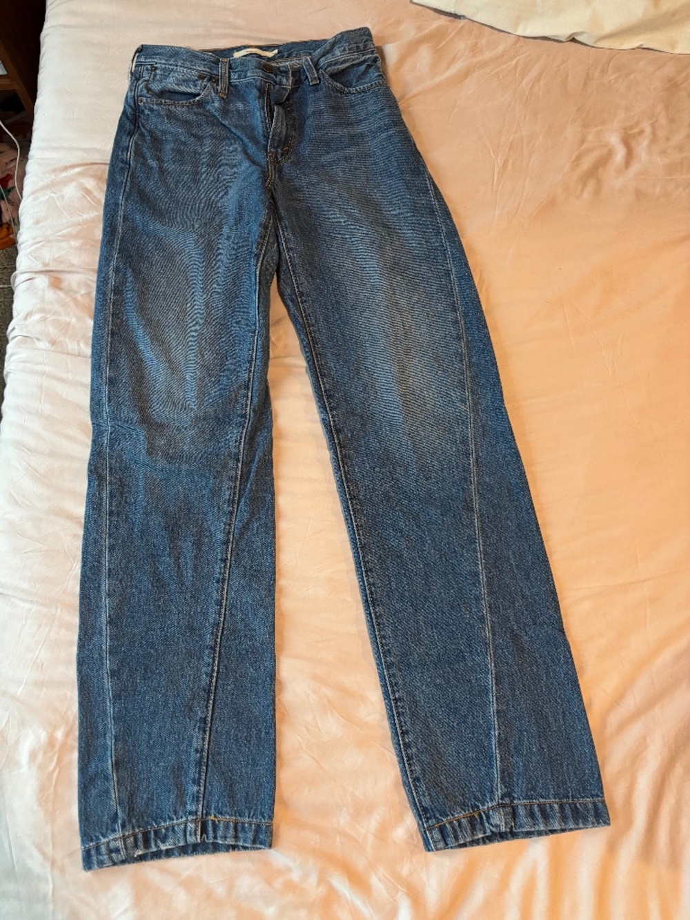 Levi’s 94 Baggy Jeans